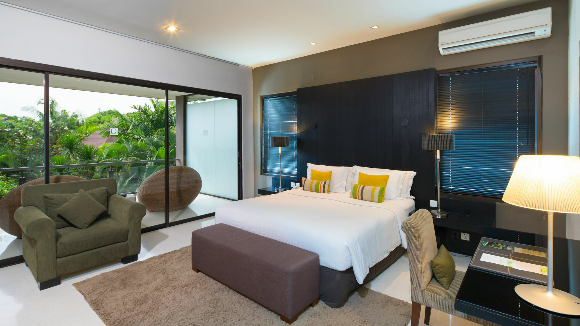 Cicada Luxury Townhouses Seminyak Exterior foto